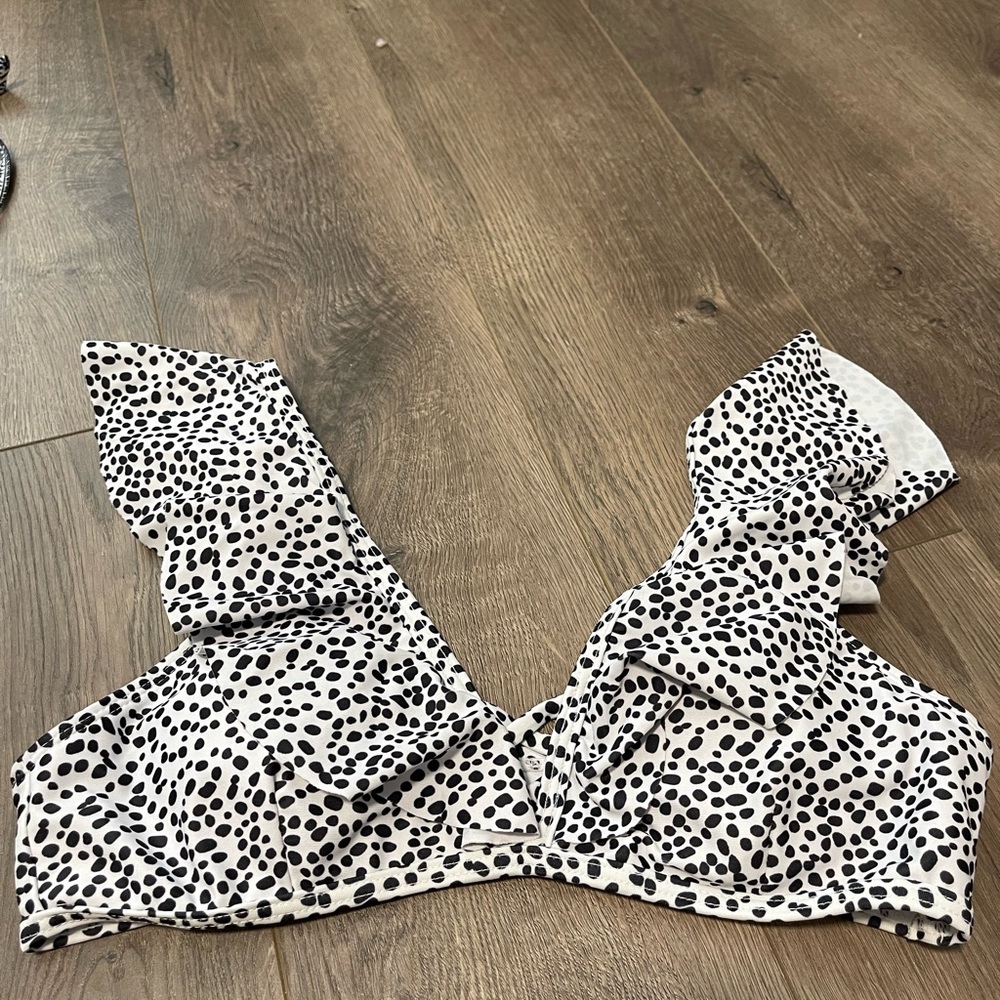 Small Shein Polka Dot Swim Top